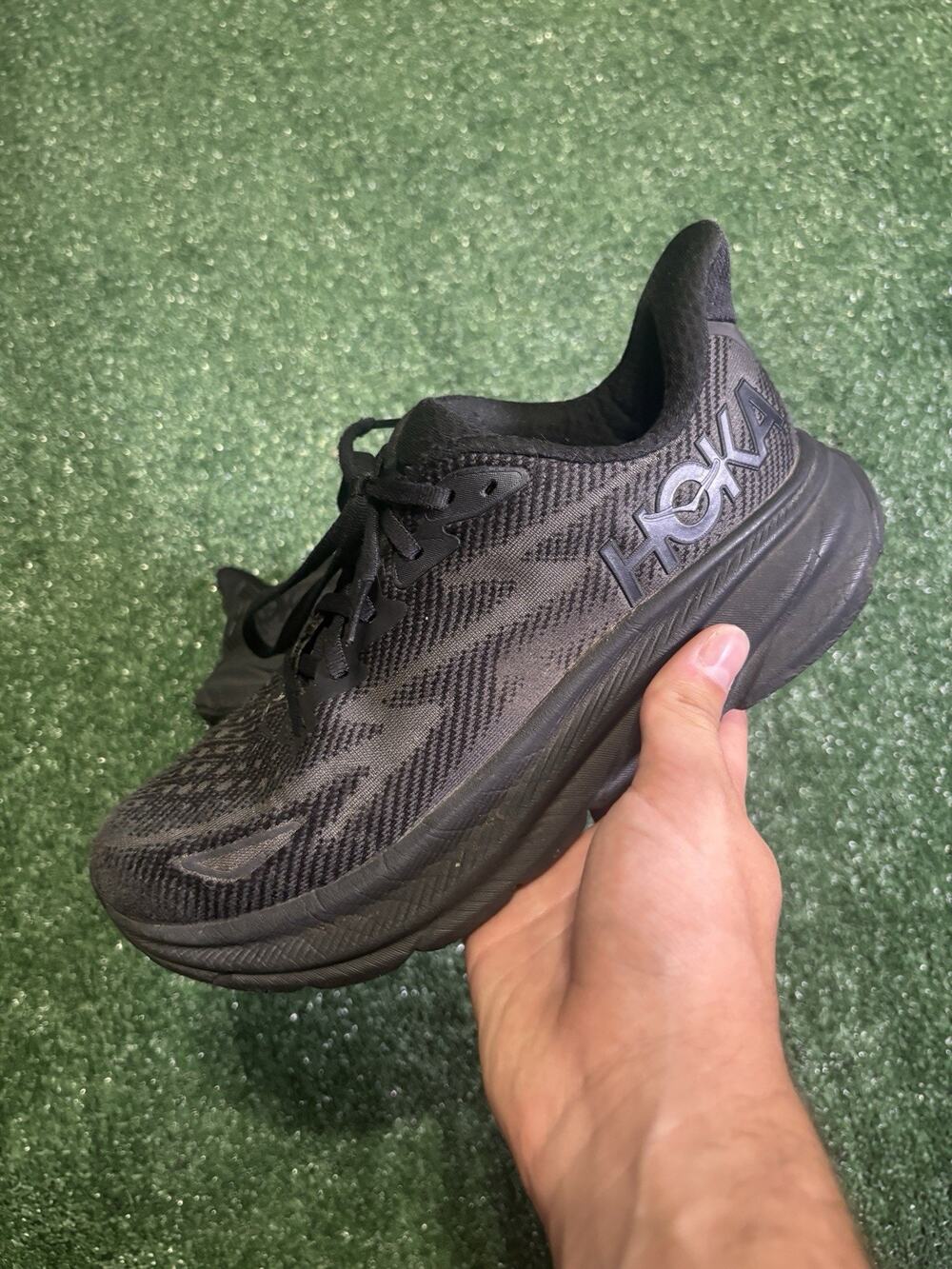 Hoka One One Clifton 9 Wome Size 8B Style Code: 1127896-BBLC Triple Black Shoes